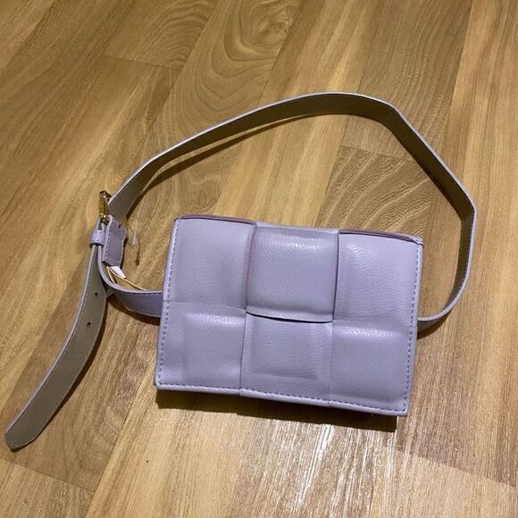 Steve Madden Lilac Weave Belt Bag - Picture 1 of 5